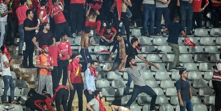 ویرانی سکو‌ها از خرابی میزهاست!