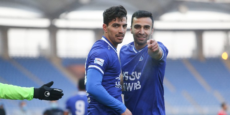 استقلال شماره یک لیگ شد