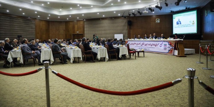 رقابت مثلثی در فوتبال!