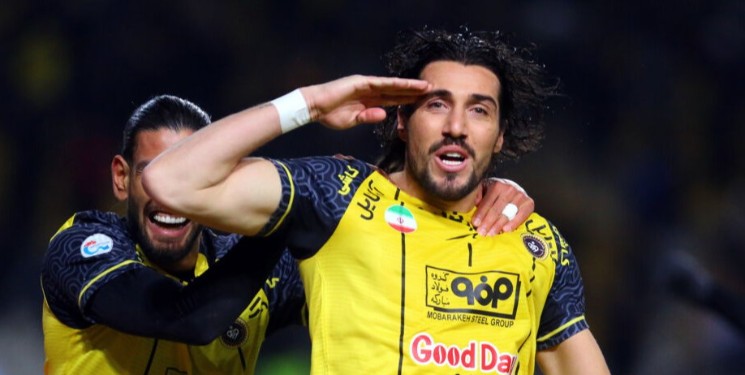 ثبات سپاهان و پرسپولیس، نوسان استقلال و تراکتور