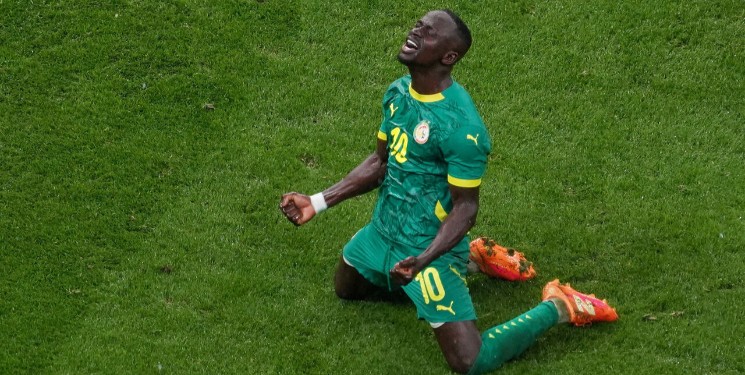 «مانه» را در لیگ برتر ایران تکثیر کنید!