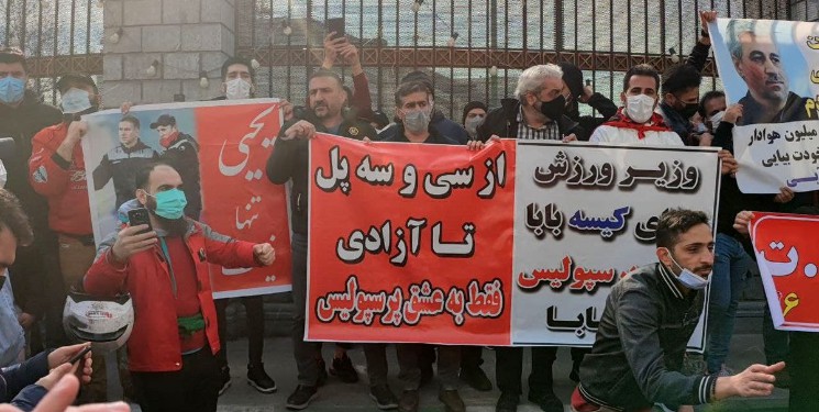 وزیر ورزش علیه وزیر ورزش!